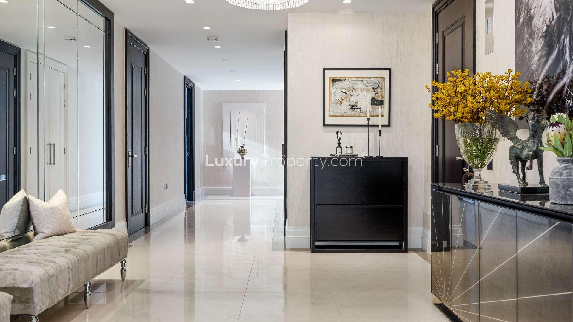 Luxurious living room with city views in 5-bedroom penthouse, Temple, Central London